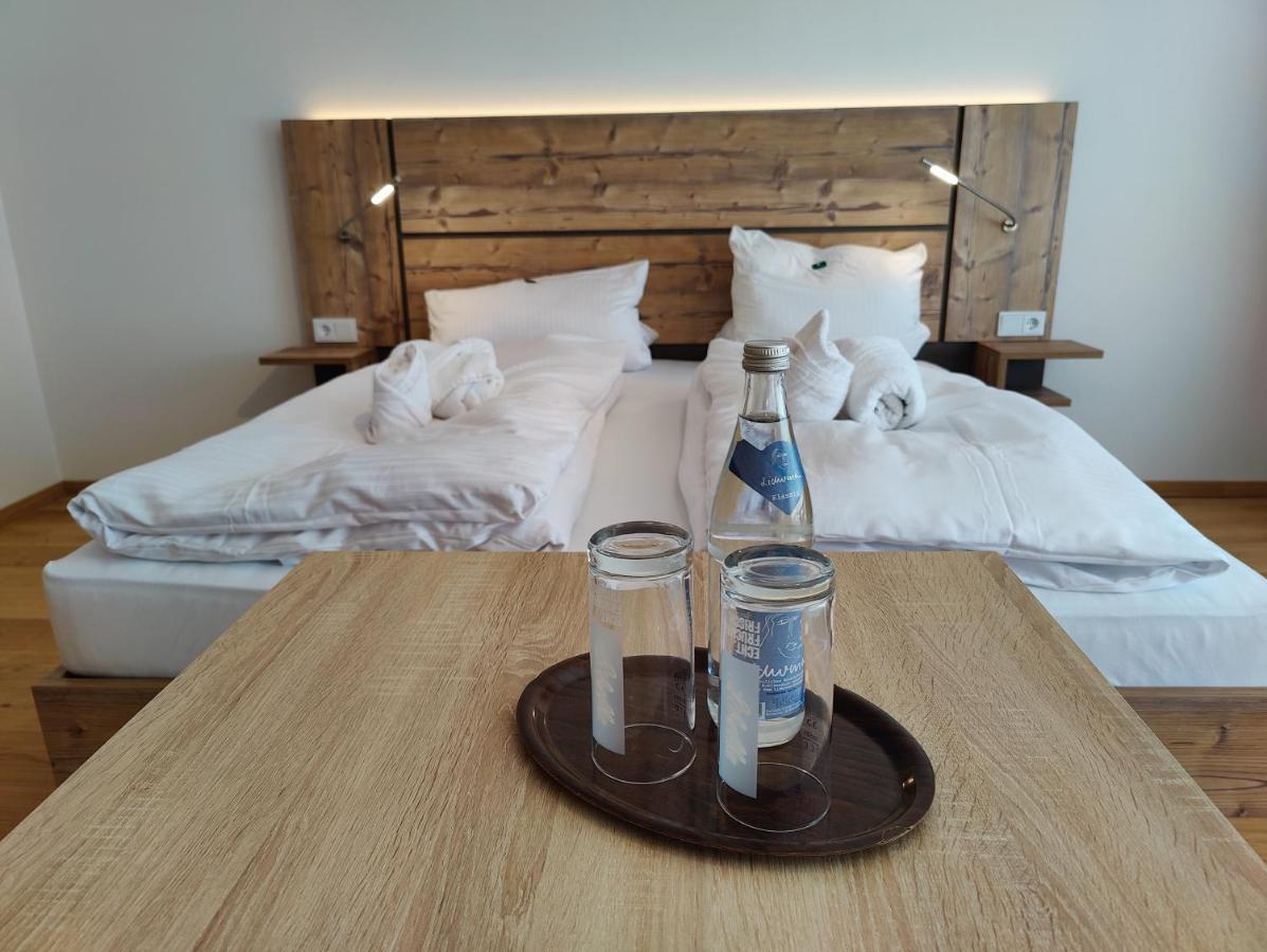 Hotel Ferien Vom Ich, Bayerischer Wald, & Restaurant